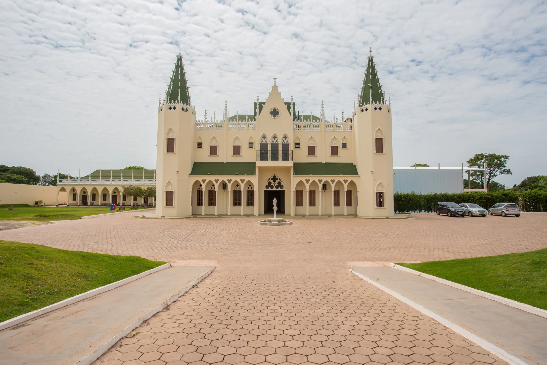 House or church of the Heralds in Campo Grande, photo 2 / 5