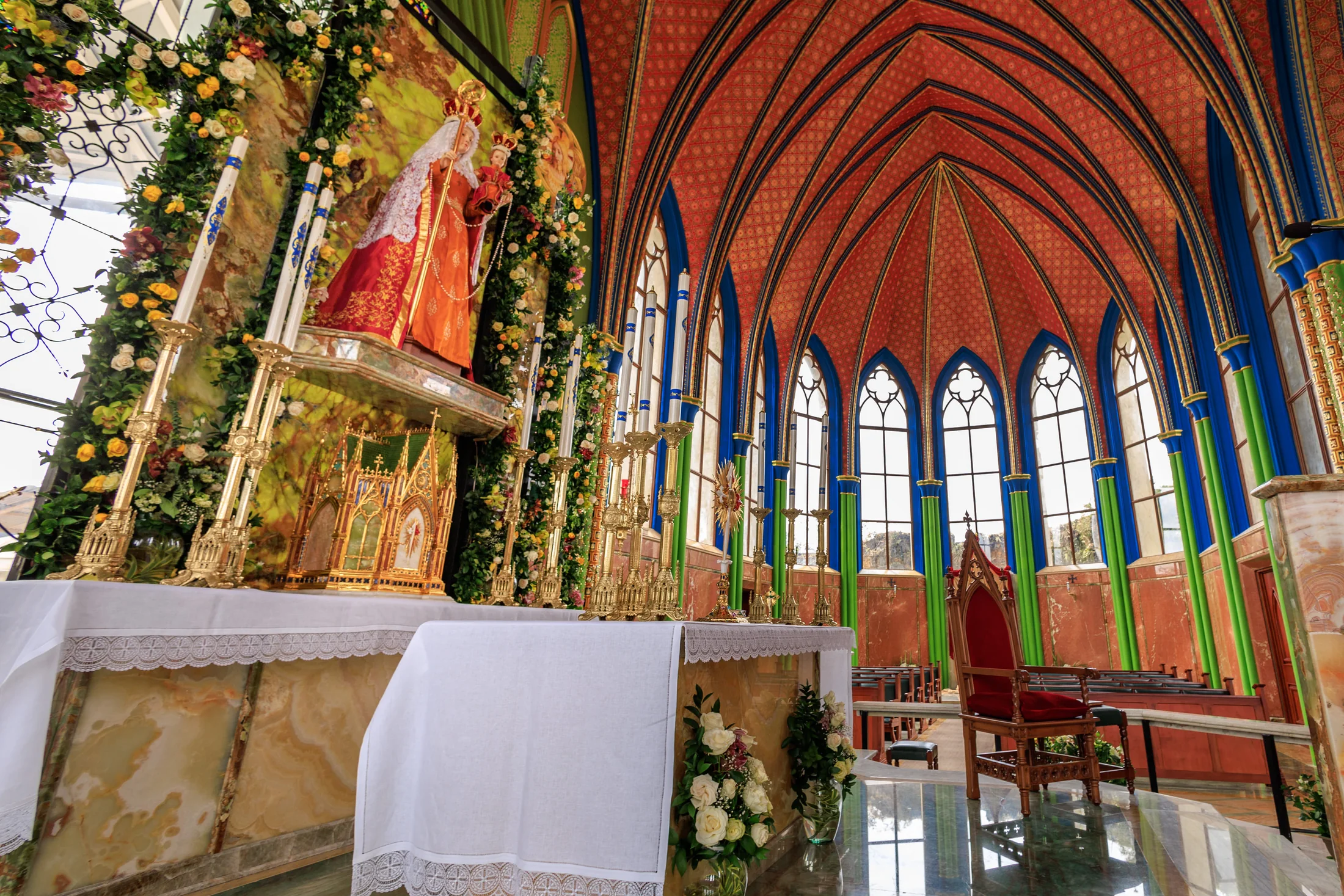 Casa ou igreja dos Arautos em El Retiro, foto 9 / 9