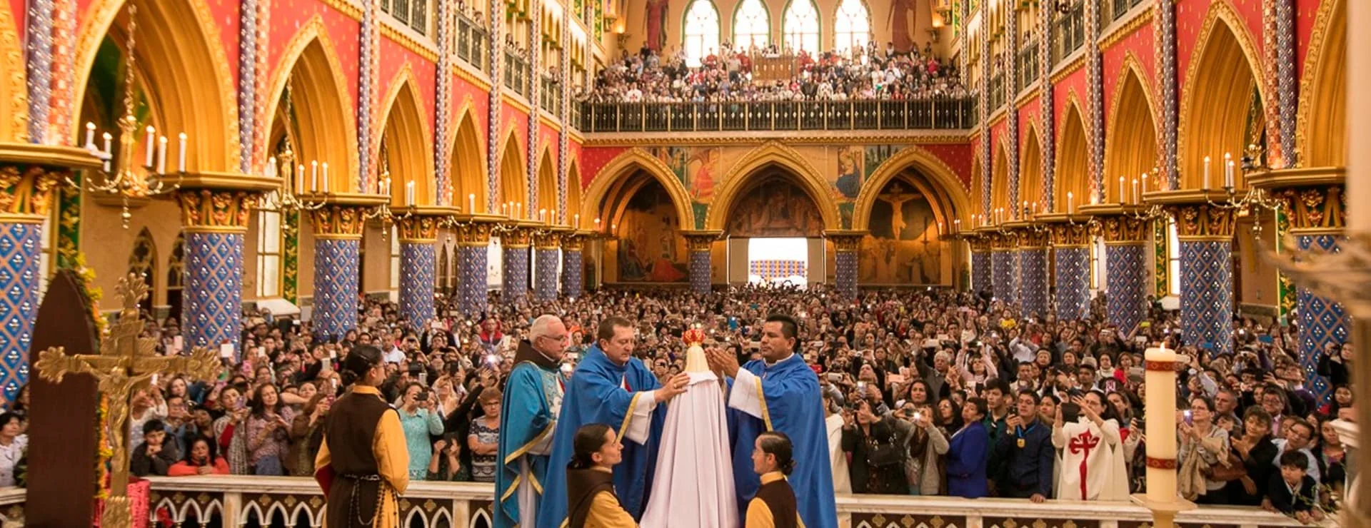 Arautos do Evangelho na Colômbia, foto 3 / 3