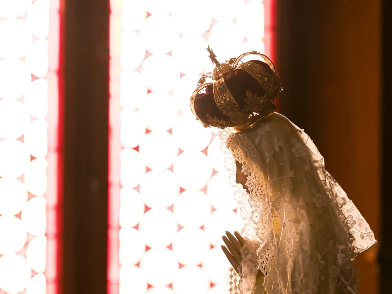 Consagração a Nossa Senhora e a graça divina – II