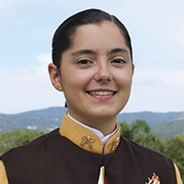 Larissa Saraiva Ferreira Guimarães
