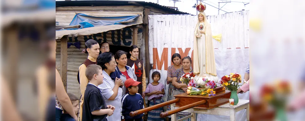 Colônia “Los Pinos”, Mixco, Guatemala