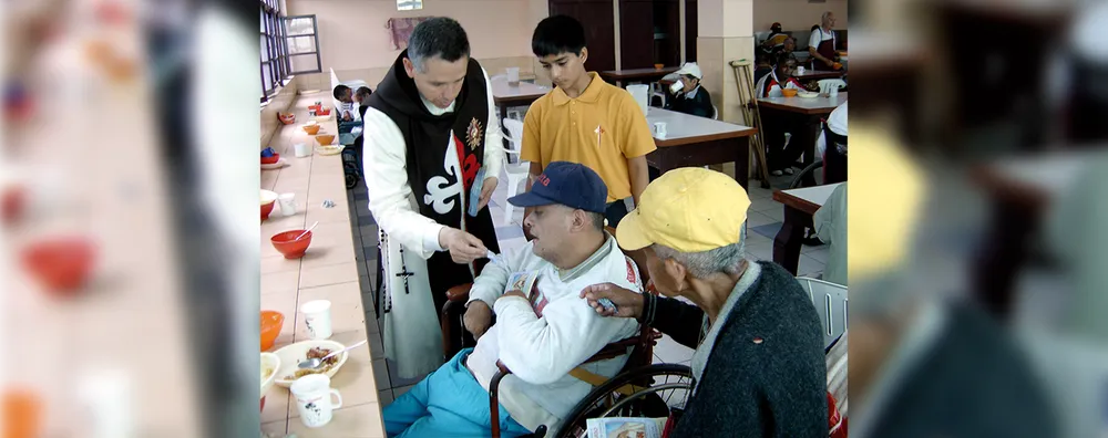 Lima (Peru): Lar da Paz