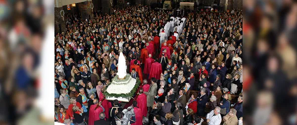 Lisboa se consagra a Maria
