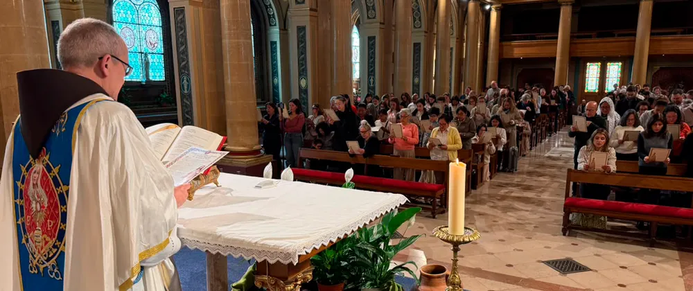 Renewed Hearts in the City of Light: The Faithful Consecrate Themselves to Our Lady in Paris