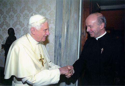 Audiencia Pe José Francisco.jpg