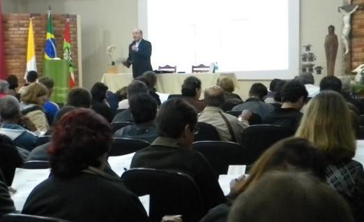 dom murilo na abertura da semana teologica.jpg