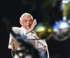 2011-12-08T122153Z_582175205_GM1E7C81KHQ01_RTRMADP_3_POPE.JPG