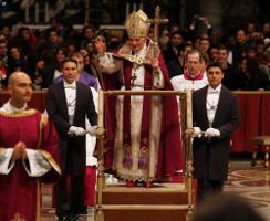 2011-12-15T180508Z_1629918884_GM1E7CG062M01_RTRMADP_2_ITALY.JPG