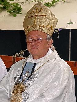 250px-JKRUK_20080614_BISKUP_ZYGMUNT_ZIMOWSKI_DSC05041A.jpg