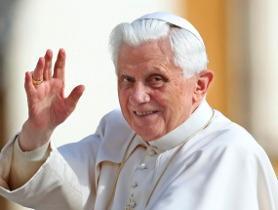 2010-10-20T121602Z_415853574_GM1E6AK1KD801_RTRMADP_3_POPE.JPG
