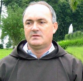 domjosegislon.jpg domjosegislon.jpg