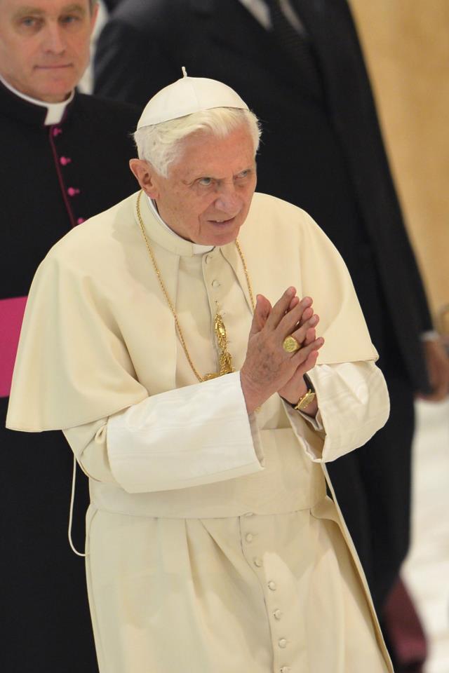 Pope Benedict XVI arrives for his weekly general audience at the Paul VI hall at the Vatican on June 20, 2102 a.jpg