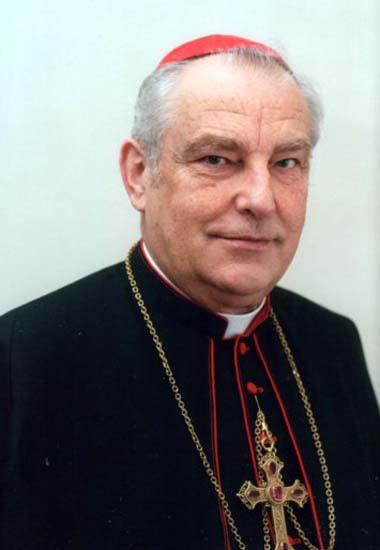 Cardeal Zenon Grocholewski.jpg Cardeal Zenon Grocholewski.jpg