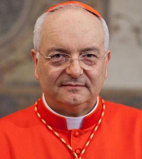Cardeal Mauro Piacenza.jpg