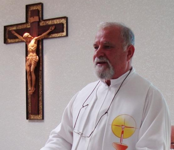 Padre Elio Rama.jpg
