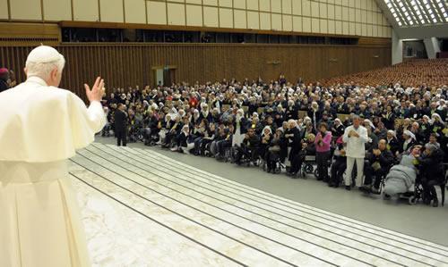 papa_bento_xvi_encontro_com_participantes_de_congresso_sobre_saude.jpg papa_bento_xvi_encontro_com_participantes_de_congresso_sobre_saude.jpg