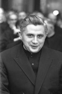 joseph_ratzinger.jpg joseph_ratzinger.jpg
