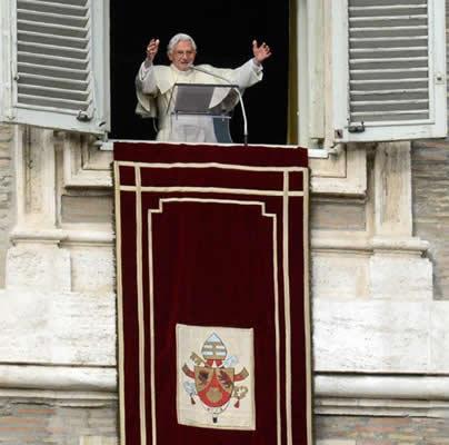 angelus.jpg angelus.jpg