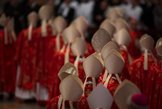 conclave_papa.jpg