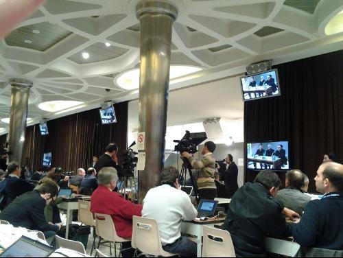 sala_stampa.jpg sala_stampa.jpg