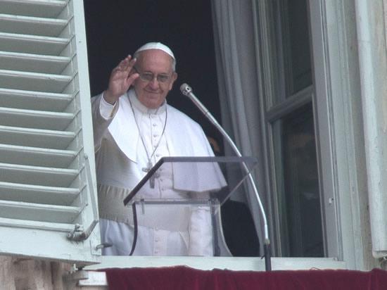 primeiuro_angelus.jpg primeiuro_angelus.jpg