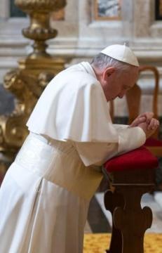 papa_francisco_oracao.jpg papa_francisco_oracao.jpg