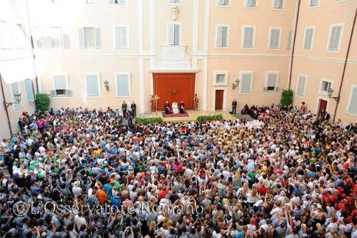 castel_gandolfo.jpg castel_gandolfo.jpg