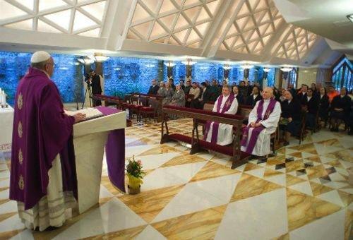 capela-santa-marta_papa_fracisco.jpg