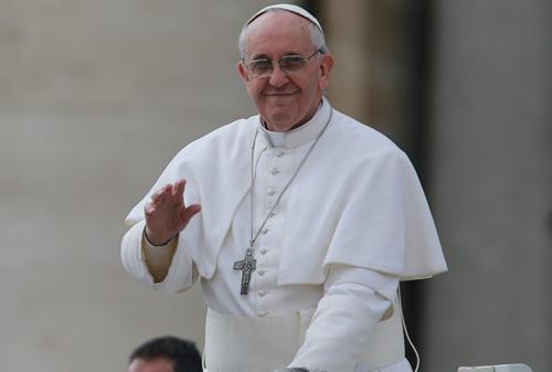 Papa encerra visita à América Latina e volta a Roma.jpg Papa encerra visita à América Latina e volta a Roma.jpg