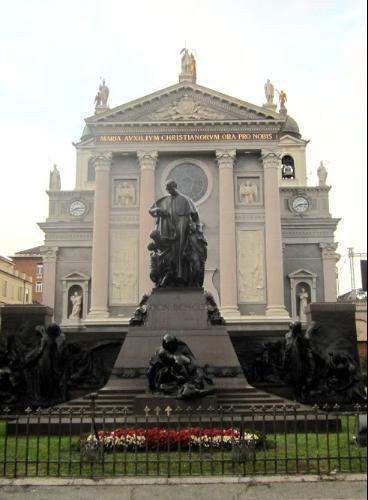 view (5).jpg view (5).jpg