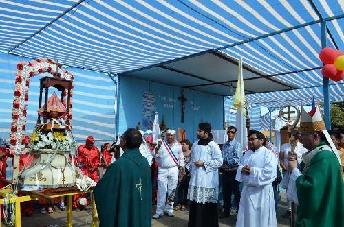 Festa de Nossa Senhora do Rosário de El Peral reúne centenas de fiéis no Chile.jpg Festa de Nossa Senhora do Rosário de El Peral reúne centenas de fiéis no Chile.jpg