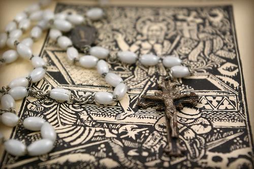 Site católico para homens nos EUA destaca 10 razões para se rezar o Santo Rosário 1.jpg Site católico para homens nos EUA destaca 10 razões para se rezar o Santo Rosário 1.jpg