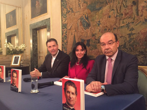Livro que aborda os problemas de hoje sob o olhar de Dom Bosco é apresentado em Roma.png