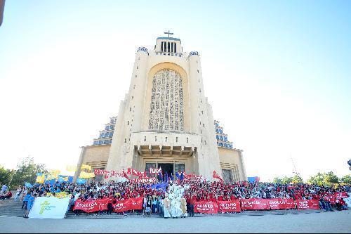 Jovens universitários do Chile realizam missão no Ano da Misericórdia.jpg