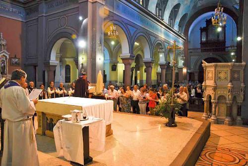 A Igreja é a instituição na qual os latino-americanos mais confiam.jpg A Igreja é a instituição na qual os latino-americanos mais confiam.jpg