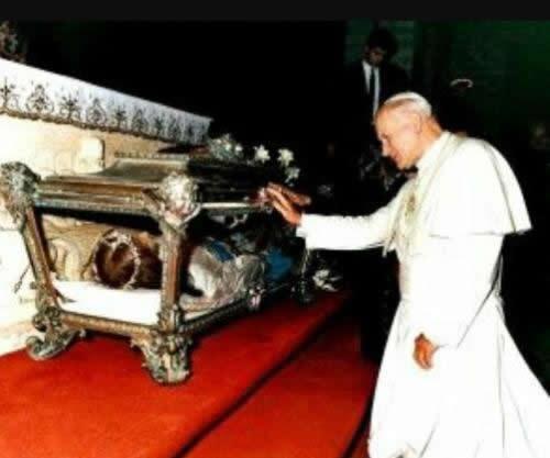 Corpo de Santa Maria Goretti será exposto na Itália 2.jpg Corpo de Santa Maria Goretti será exposto na Itália 2.jpg