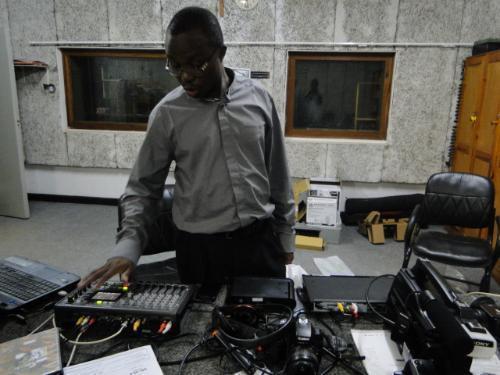 Igreja na Zâmbia se prepara para lançar televisão católica nacional.jpg