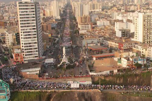 Marcha pela Vida em Lima, foi a maior manifestação na história peruana.jpg