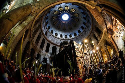 Trabalho de restauração do Santo Sepulcro é iniciado em Jerusalém.jpg Trabalho de restauração do Santo Sepulcro é iniciado em Jerusalém.jpg