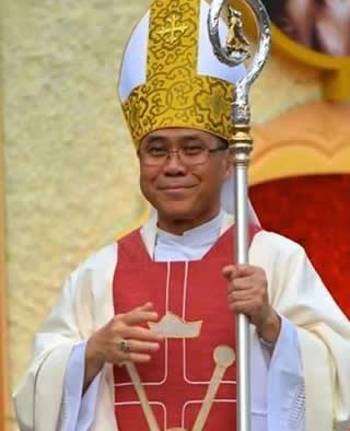 Arcebispo de Singapura destaca importância do sacerdote para as vocações.jpg Arcebispo de Singapura destaca importância do sacerdote para as vocações.jpg