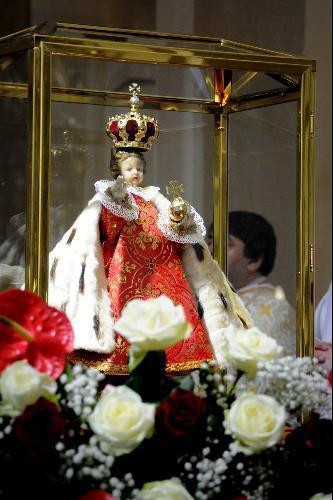 Praga comemora a Coroação do Santo Menino Jesus 1.jpg