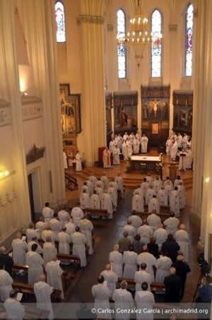 Dom Osoro anima o clero de Madri a imitar as virtudes de São João de Ávila.jpg Dom Osoro anima o clero de Madri a imitar as virtudes de São João de Ávila.jpg