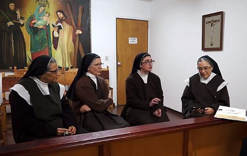 O escapulário é um sinal de proteção,recordam as Carmelitas Descalças de Bogotá 1.jpg O escapulário é um sinal de proteção,recordam as Carmelitas Descalças de Bogotá 1.jpg
