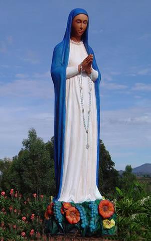 Santuário de Nossa Senhora das Dores em Kibeho.jpg Santuário de Nossa Senhora das Dores em Kibeho.jpg