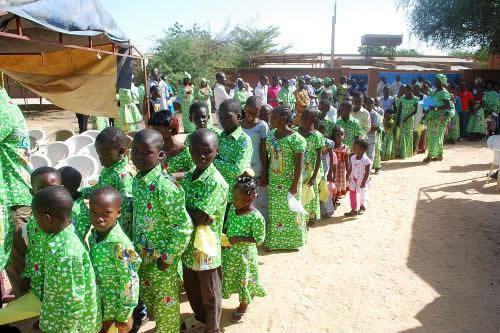 Igreja no Níger inicia campanha em favor dos 15 mil desabrigados pelo Boko Haram.jpg Igreja no Níger inicia campanha em favor dos 15 mil desabrigados pelo Boko Haram.jpg