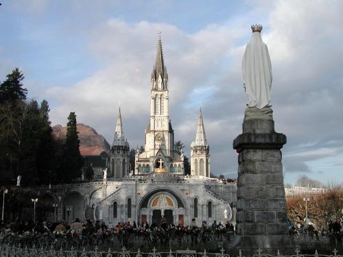 Diocese de Roma prepara peregrinação à Lourdes.jpg Diocese de Roma prepara peregrinação à Lourdes.jpg