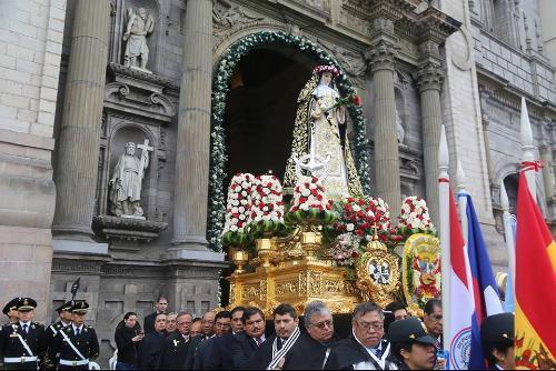 Cardeal Cipriani preside Missa de Abertura do Ano Jubilar de Santa Rosa de Lima 1.jpg Cardeal Cipriani preside Missa de Abertura do Ano Jubilar de Santa Rosa de Lima 1.jpg