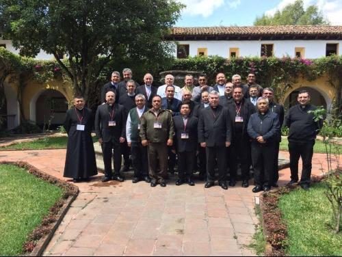 Guatemala acolhe V Encontro de Bispos Castrenses da América Latina.jpg Guatemala acolhe V Encontro de Bispos Castrenses da América Latina.jpg