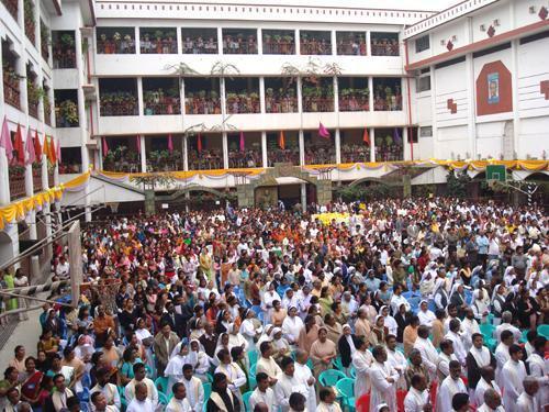 Arcebispo emérito destaca crescimento da Igreja Católica na Índia.jpg